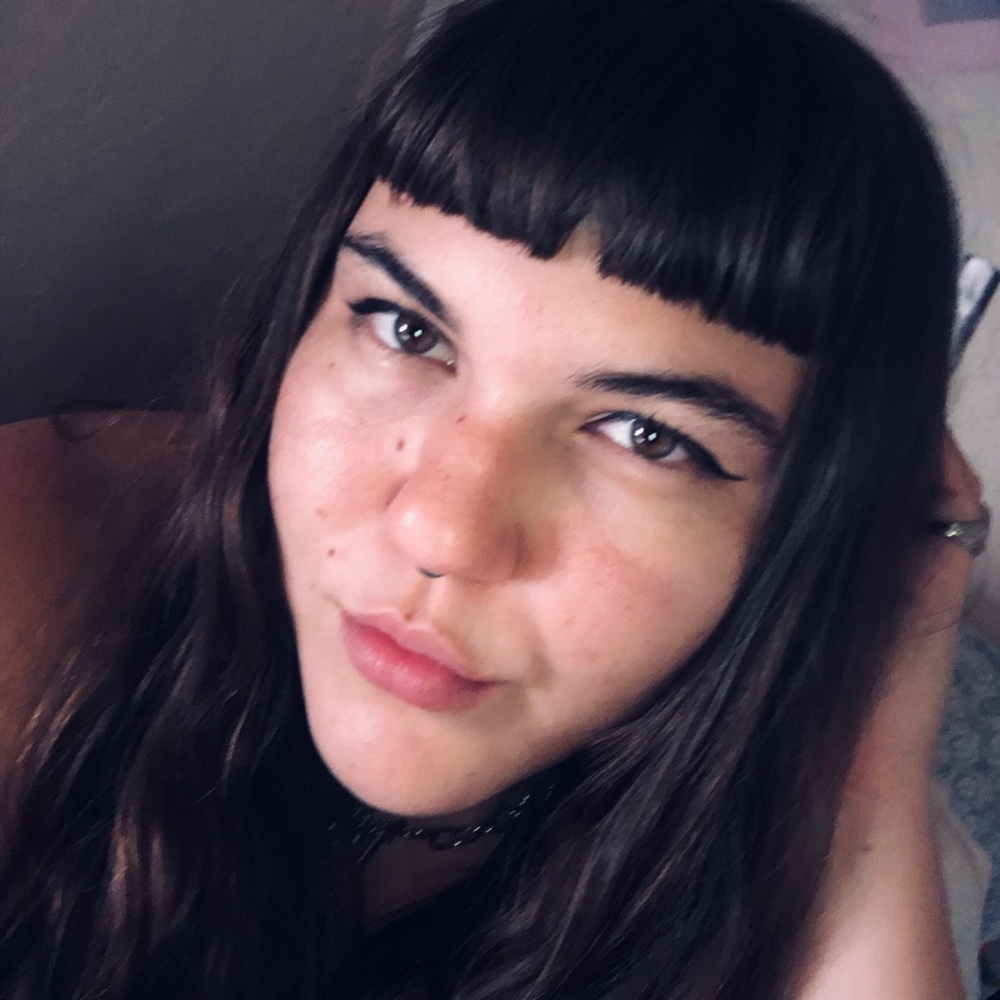Meet your Posher, Mikayla